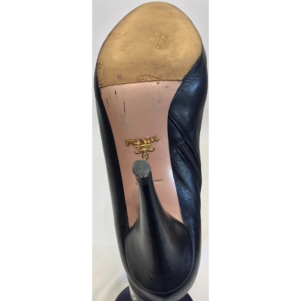 Prada Black Leather Pointed Ankle Booties with Side Zip - Picture 5 of 7